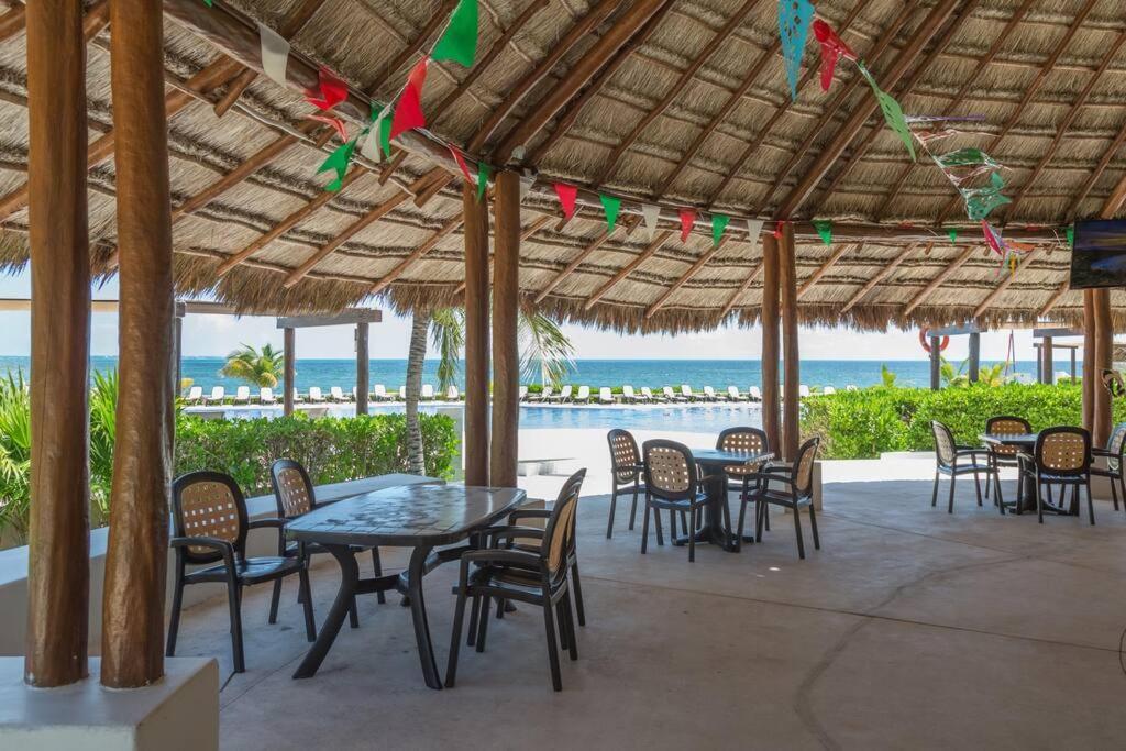 Reef Beachfront 3Bdr Apartment By Casa Paraiso Cancun Dış mekan fotoğraf